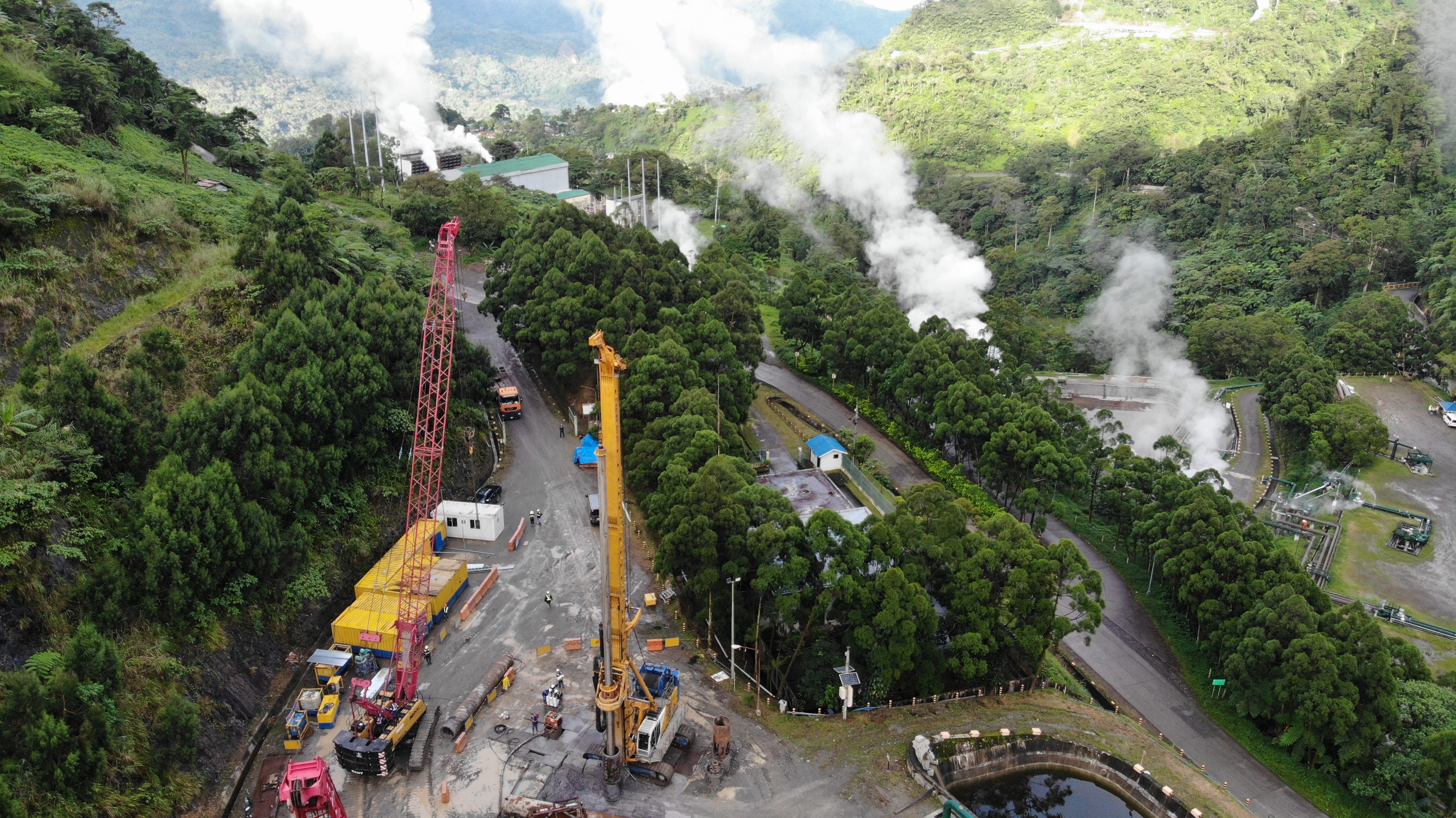 Construction methods of Bauer Foundations Philippines