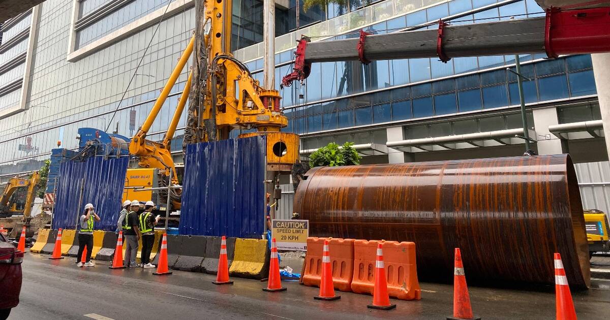NAIAX WESTBOUND OFF-RAMP, Terminal 3 | BAUER Foundations Philippines, Inc.
